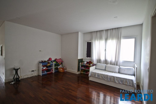 Imagem 9 de 15 de Casa Em Condomínio - Alphaville - Sp - 561075