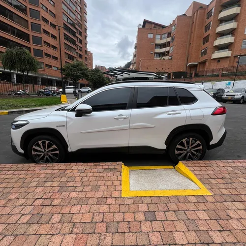 Toyota Corolla Cross 2.0 Seg