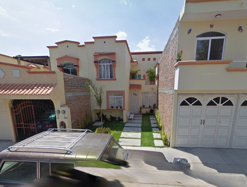 Se Vende Casa Excelente Ubicación!!!av. Lago De Coyuca 637, Brisas Del Lago,,león De Los Aldama, Gto!!remates Hipotecarios