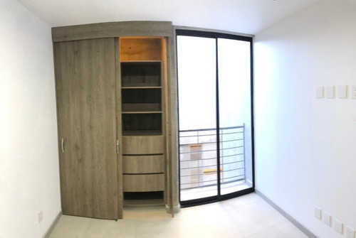 Excelente Departamento En Venta Planta Baja Sobre Av Tolsa E