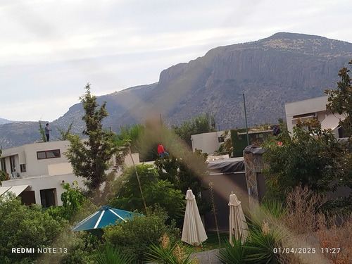 400/140 M2, 3 D/ 3 B/ Piscina/ Más Servicio (92131)