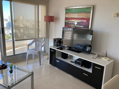 Imagen 7 de 26 de Apartamento En Alquiler, Con Parrillero Propio En Punta Del Este