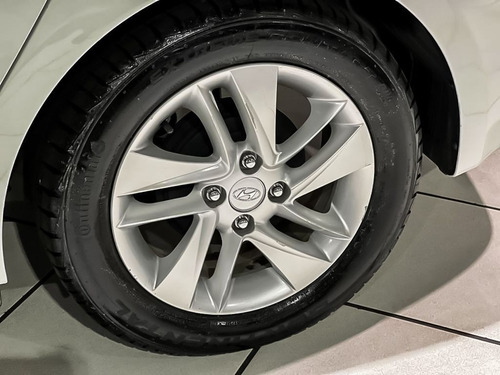 Imagem 13 de 17 de Hyundai Hb20s 1.6 Premium 16v