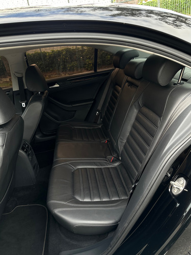 Volkswagen Jetta 2.0 Tsi Highline 4p
