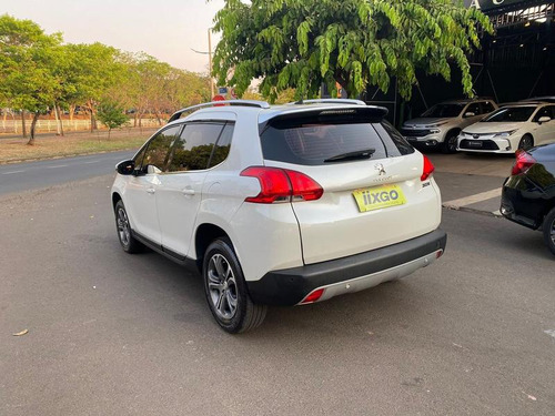 Peugeot 2008 Griffe 1.6 Manual