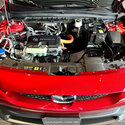 Imagen 12 de 16 de Mazda Mx30 Eléctrico Grand Touring Rojo