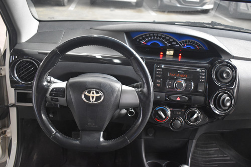 Toyota Etios 1.5 Sedan Xls