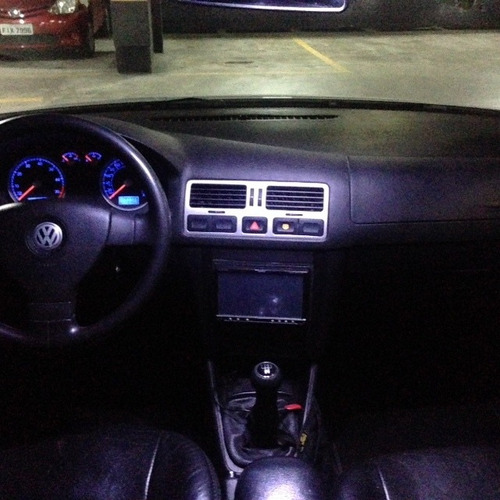 Vw Bora 2.0 4 Portas