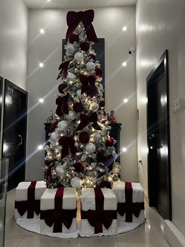 Arbol Navidad 3.35cms 700 Luces Y Decoracion Navidad 2025