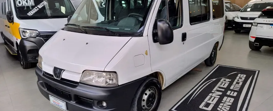 Peugeot Boxer 2.8 Hdi 330 Passageiro 16 Lugares 8v Diesel 3p