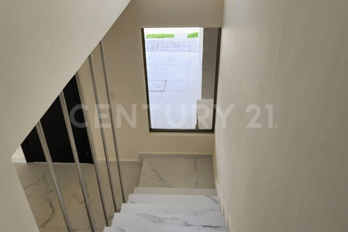 Casa En Venta En Residencial Montecarlo Grand, Mazatlán Sinaloa