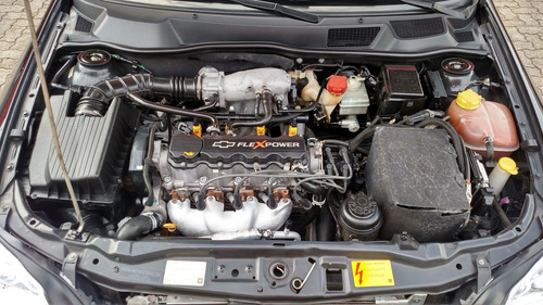 Chevrolet Astra 2.0 Advantage Flex Power 5p