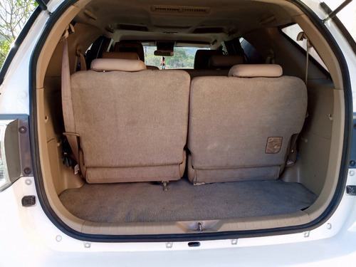 Imagen 14 de 17 de Toyota Fortuner 4x4