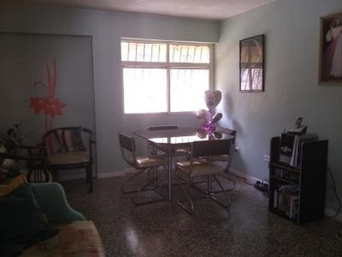 Imagen 4 de 10 de Apartamento En Venta En El Valle
