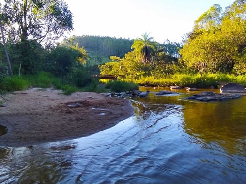 Chácara Itatiaiuçu/ Região Dos Medeiros