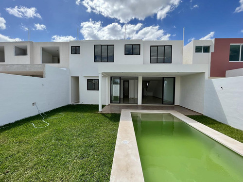 Casa En Venta En Mérida Modelo 4 En Privada Praderas Del Mayab En Conkal