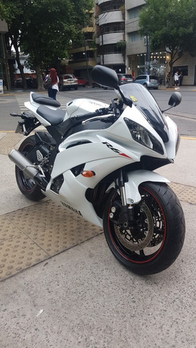 Imagen 4 de 21 de Yamaha Yzf R6 Permuto Qr Motors
