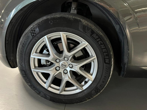 Volvo XC60 T5 MOMENTUM AWD