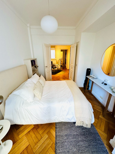 Venta Departamento - Recoleta. 7 Amb. C/ Dependencia.