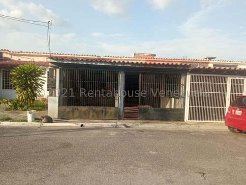 Imagen 1 de 30 de Casas En Venta Cabudare El Amanecer, Arnaldo J. López Tlf. 04245257450 Codigo 22-8414 Lara, Venezuela