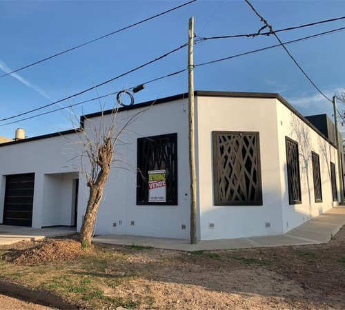 Casa En Venta En Colón Entre Ríos