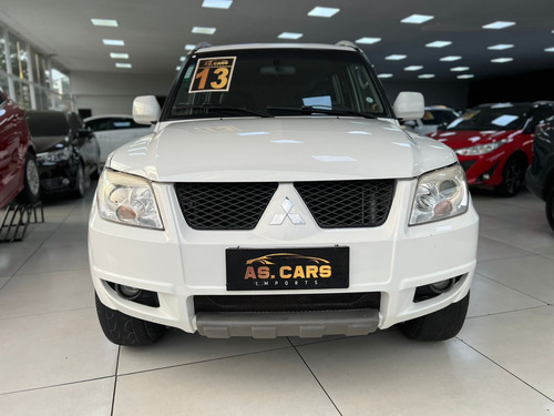 Mitsubishi Pajero TR4 2.0 4x2 Flex Aut. 5p