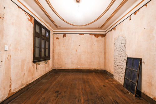 Casa Estilo Inglés, 5 Dormitorios, Patio Y Cochera- San Lorenzo 1900- Centro- Rosario | Venta