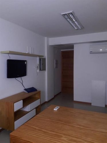 Imagem 2 de 16 de Comercial/industrial - Ref: Bs00857