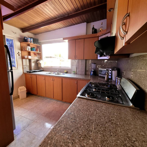 En Venta Casa En Urb San Miguel Maracay / Js0214