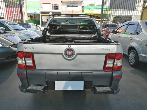 Fiat - Strada Ce Working 1.4 Flex 2010