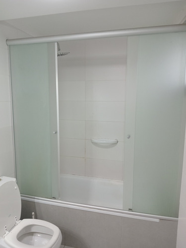 Alquilo 3 Ambientes Con Baño Y Toilette,sin Cochera