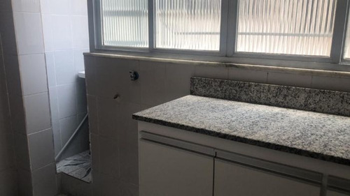 Imagem 6 de 24 de Apartamento À Venda Na Rua Gavião Peixoto, Icaraí, Niterói - Rj - Liv-22232