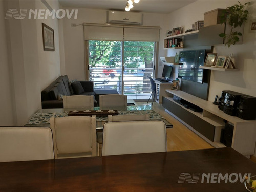 Imagen 10 de 25 de Hermoso 3 Ambientes Al Frente Con Gran Balcón Y Patio. No Paga Expensas!!! - No Te Lo Pierdas.
