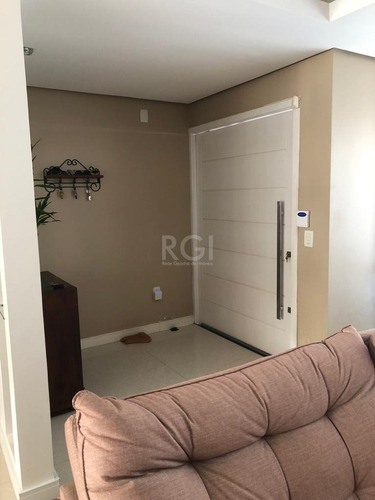 Casa Em Hípica Com 3 Dormitórios - Lu431765