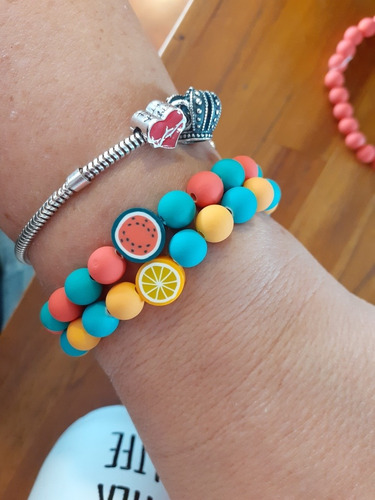 Imagem 8 de 9 de Pulseiras Coloridas