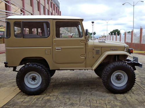 Imagen 7 de 16 de Toyota Fj40 4x4 - Sincronica