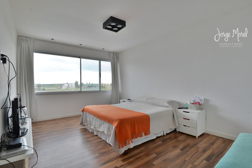 Casa Laguna #200-300 - San Sebastian - Area 5 - 240m2 #id 1047