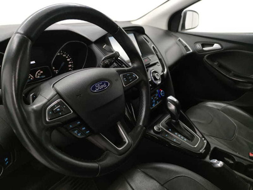 Imagem 8 de 15 de Ford Focus Sedan Titanium 2.0 Powershift Aut. 2016
