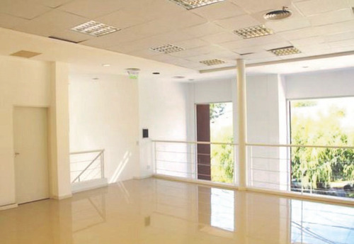 Imagen 11 de 13 de Lencke Vende - Con Renta En Dolares, Excelente Local A 200 Mts De Nordelta