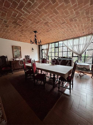 Residencia En Venta En Jardines Del Pedregal, Álvaro Obregón, Cdmx