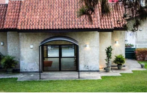 Imagem 6 de 10 de Jazigo Com 4 Gavetas Entrada Exclusiva Cemitério Jardim Da Colina São Bernardo Do Campo