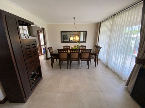 Casa Mediterránea En Condominio Y Piscina 3d/3b