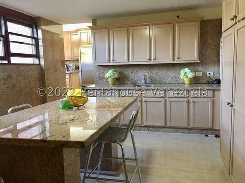 Imagen 13 de 30 de Mayerling Gonzalez Bm Vende Casa La Lagunita Country Club Mls #23-5183