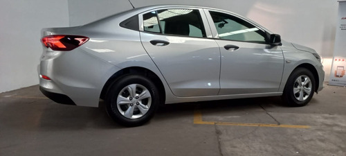Imagen 13 de 15 de Chevrolet Onix Plus 1.2