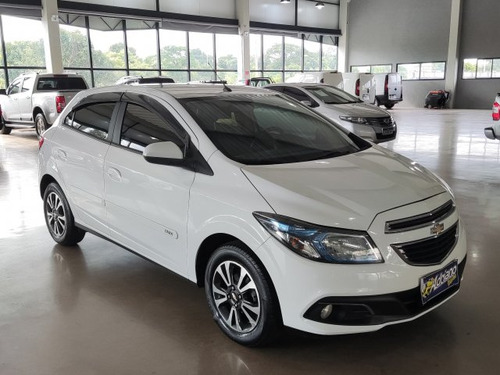 Chevrolet Onix Onix 1.4 MPFI LTZ 8V FLEX 4P AUTOMÁTICO