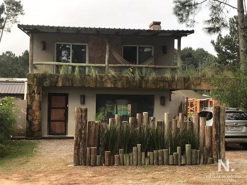 Casa En Venta, Nueva Y De Excelente Construcción