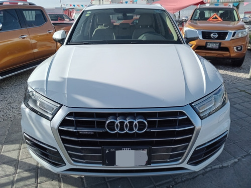 Audi Q5 2.0 L T Select Dsg