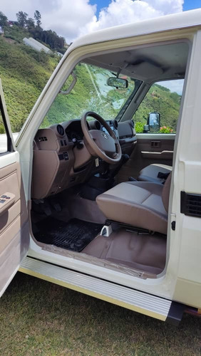 Imagen 10 de 11 de Toyota Pick Up