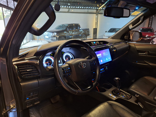 Toyota Hilux Pick-up 2.8 Cd Srx 177cv 4x4 At