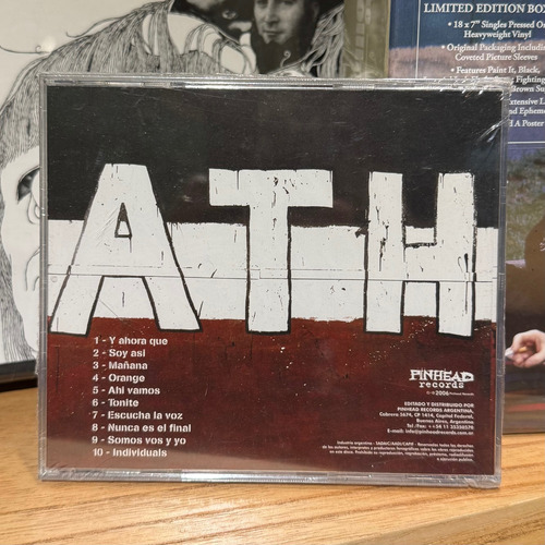 Cd All The Hats Red Black & White Nuevo Y Sellado. Estándar